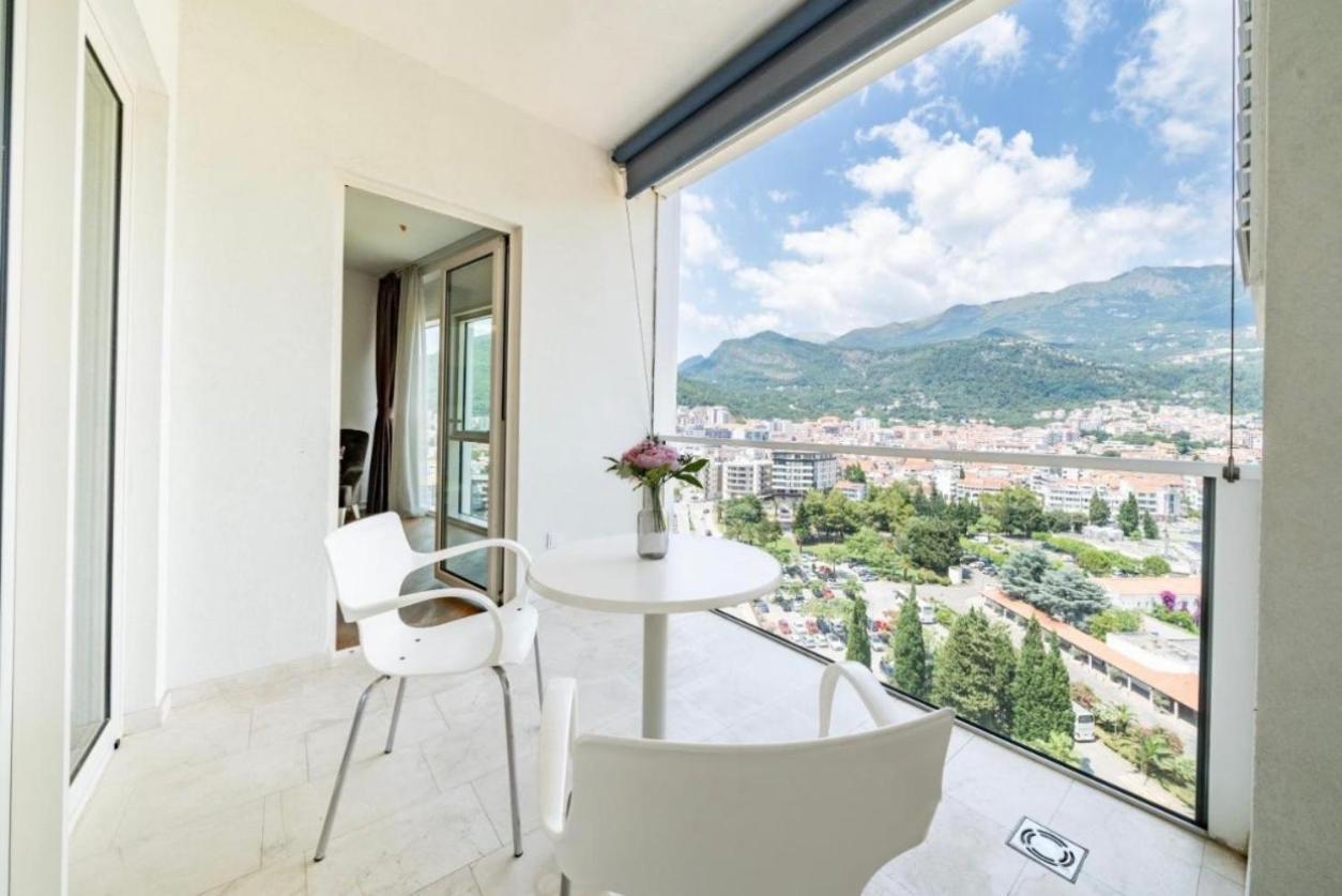 Tc Big Apartments Budva Exterior foto